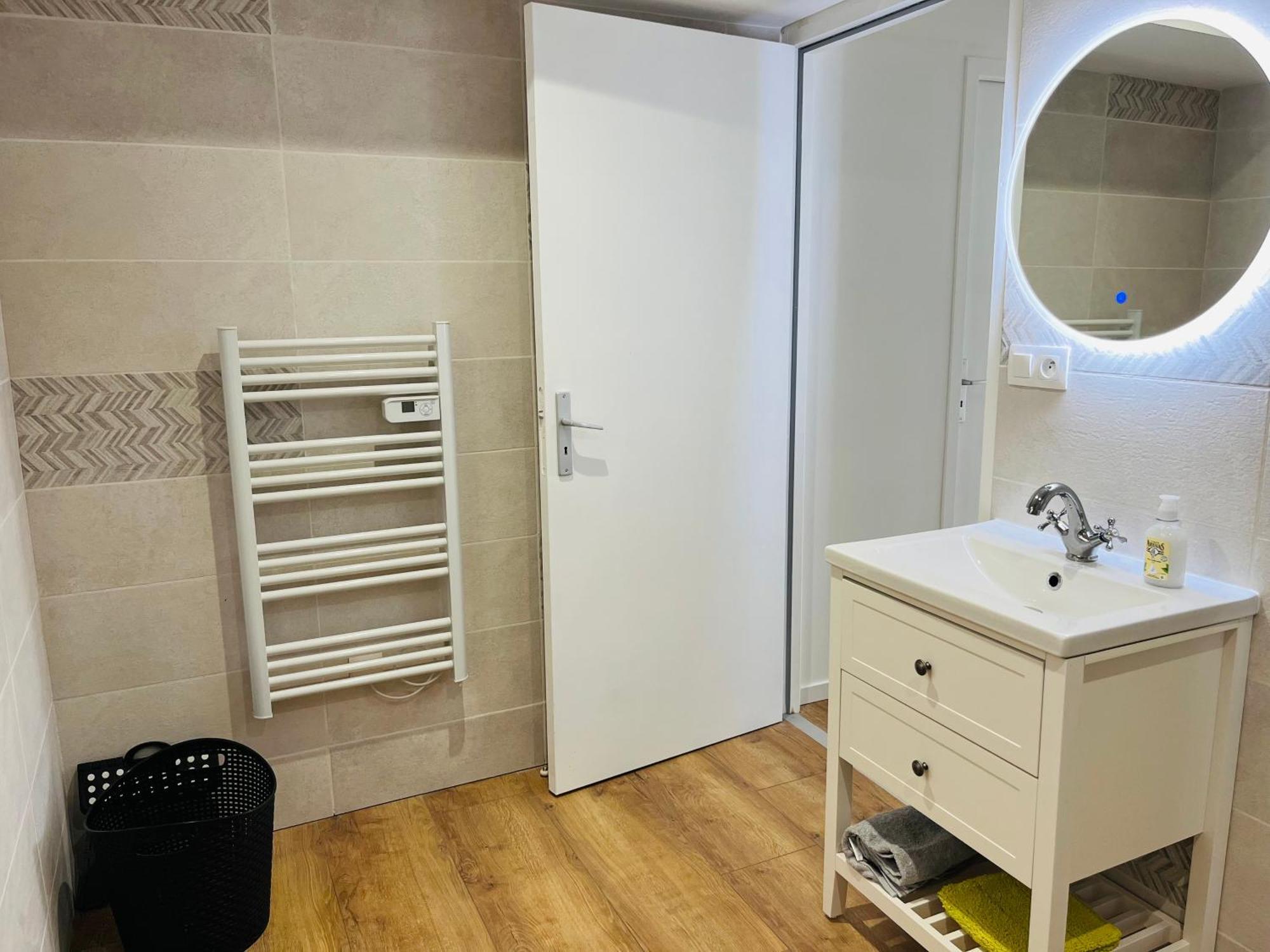 Logements 6 Pers A 15 Minutes D Angers Corné Exterior foto
